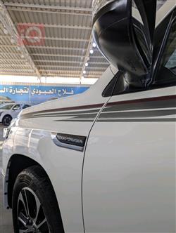 تۆیۆتا لاند کروزەر